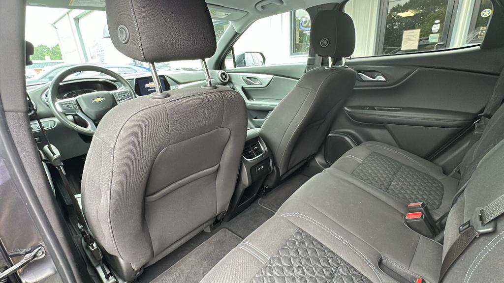 2022 Chevrolet Blazer - $22,900
