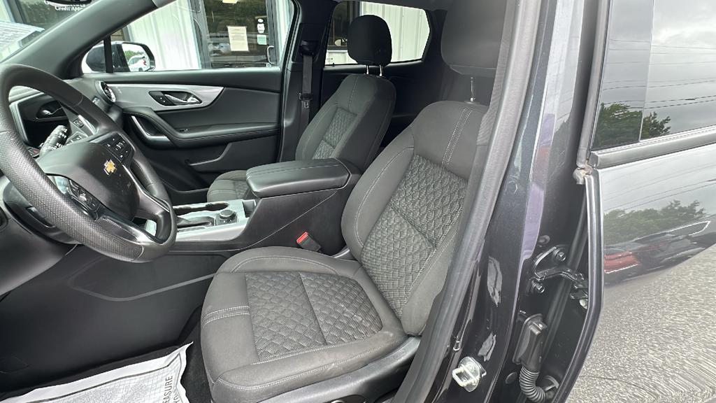 2022 Chevrolet Blazer - $22,900