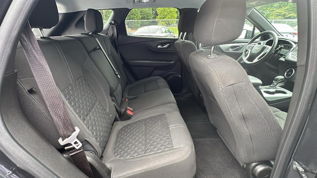 2022 Chevrolet Blazer - $22,900
