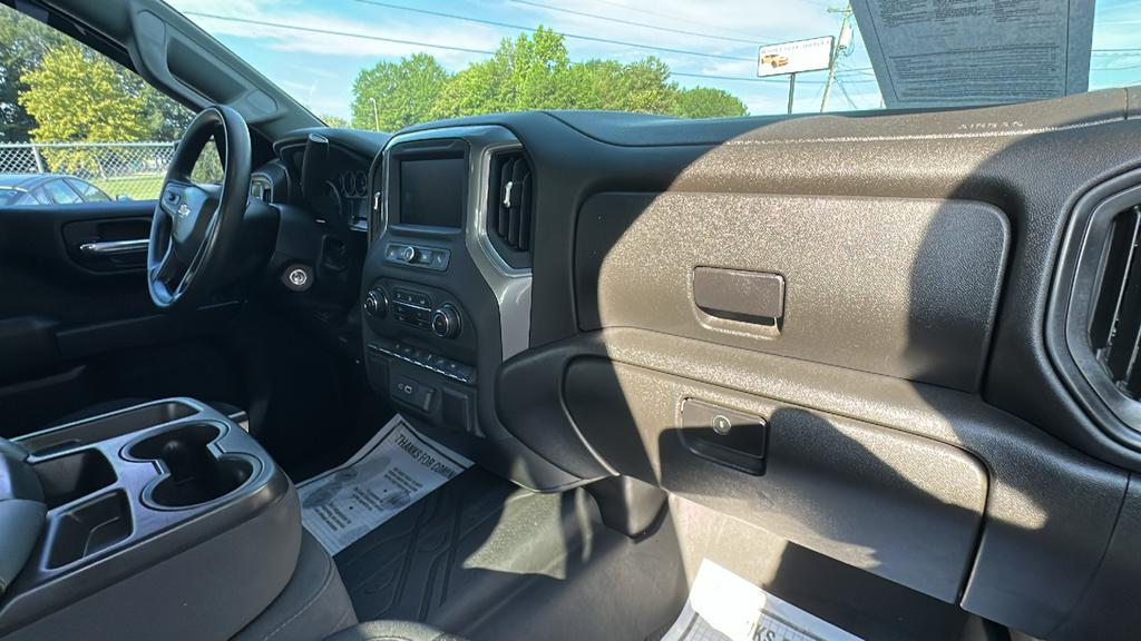 2021 Chevrolet Silverado - $27,900