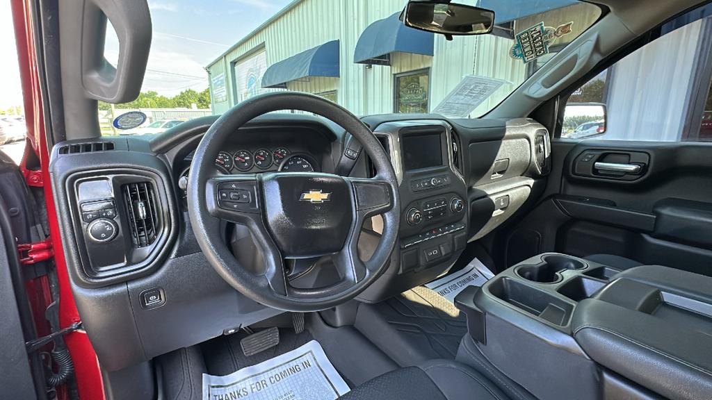 2021 Chevrolet Silverado - $27,900