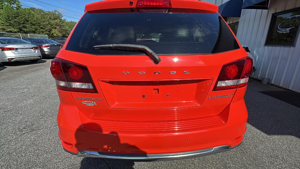 2018 Dodge Journey - $10,900