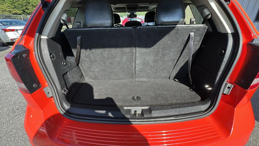 2018 Dodge Journey - $10,900