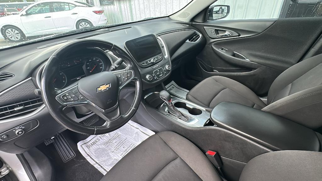 2021 Chevrolet Malibu - $19,900