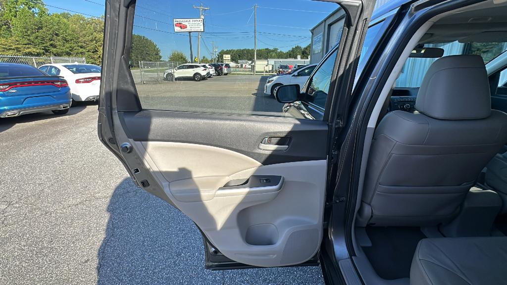 2014 Honda CR-V - $10,900