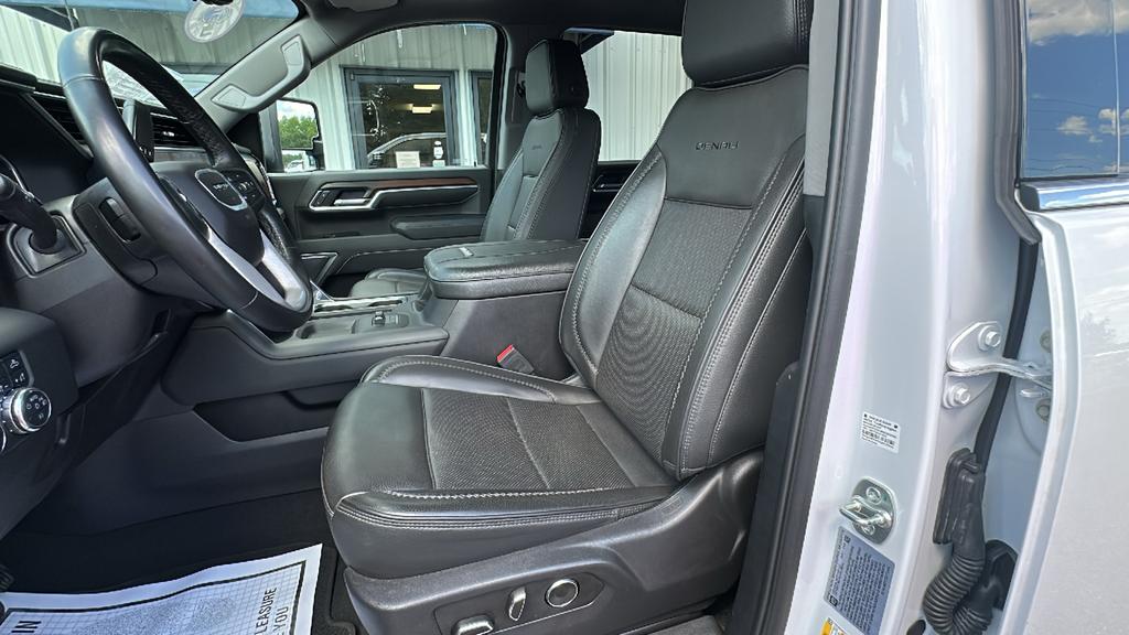 2025 GMC Sierra Hd - $73,900