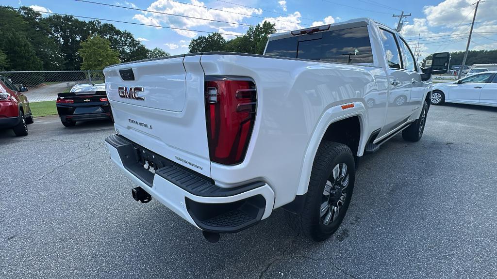 2025 GMC Sierra Hd - $73,900