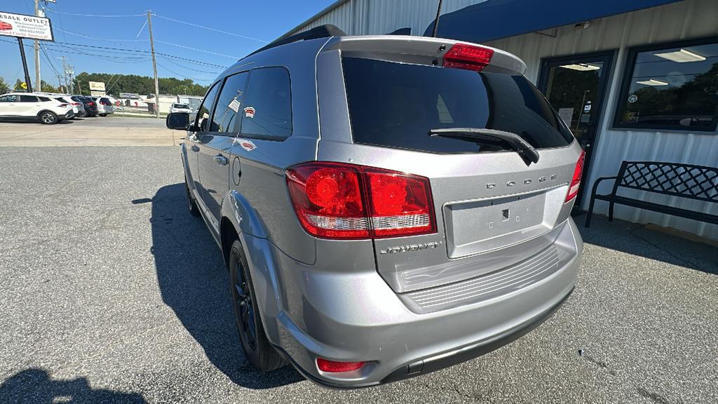 2019 Dodge Journey - $11,900