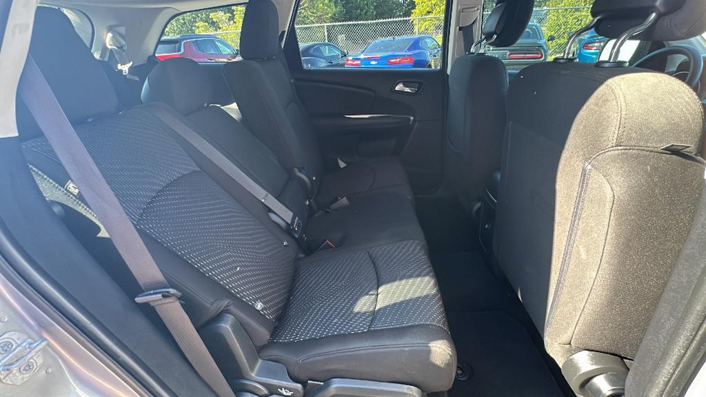 2019 Dodge Journey - $11,900