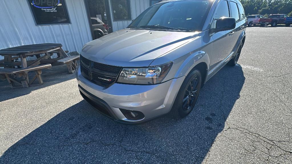 2019 Dodge Journey - $11,900
