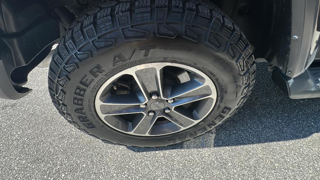 2023 Jeep Wrangler - $30,990