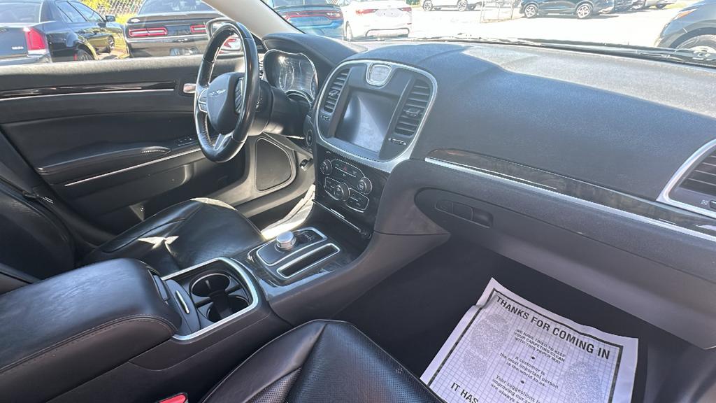 2020 Chrysler 300 - $19,900