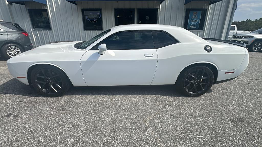 2022 Dodge Challenger - $25,900