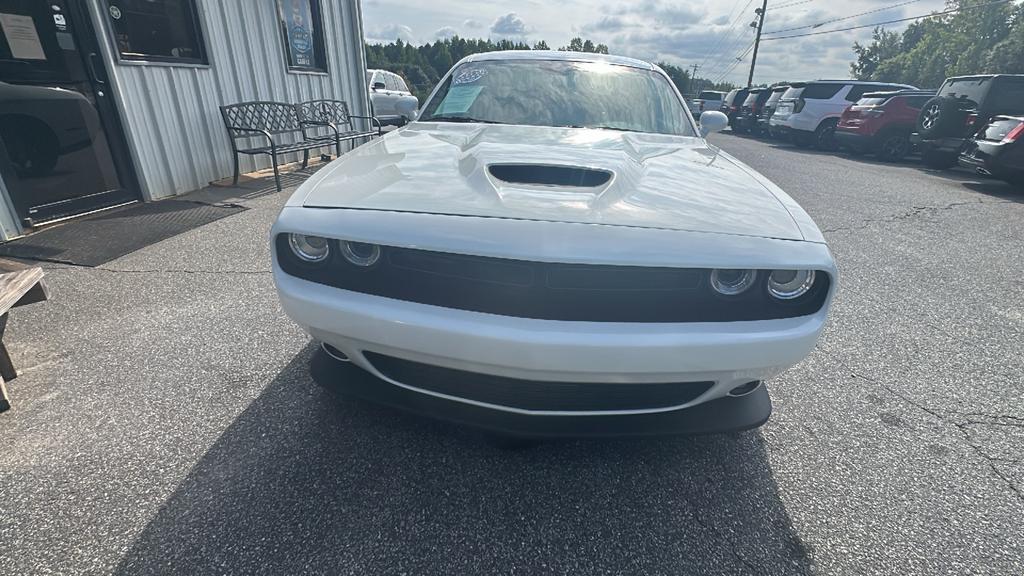 2022 Dodge Challenger - $25,900