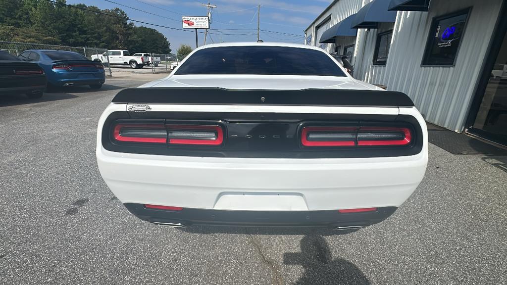 2022 Dodge Challenger - $25,900