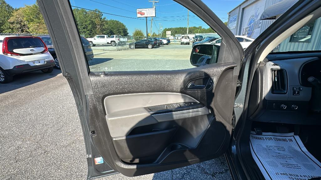 2018 Chevrolet Colorado - $21,900