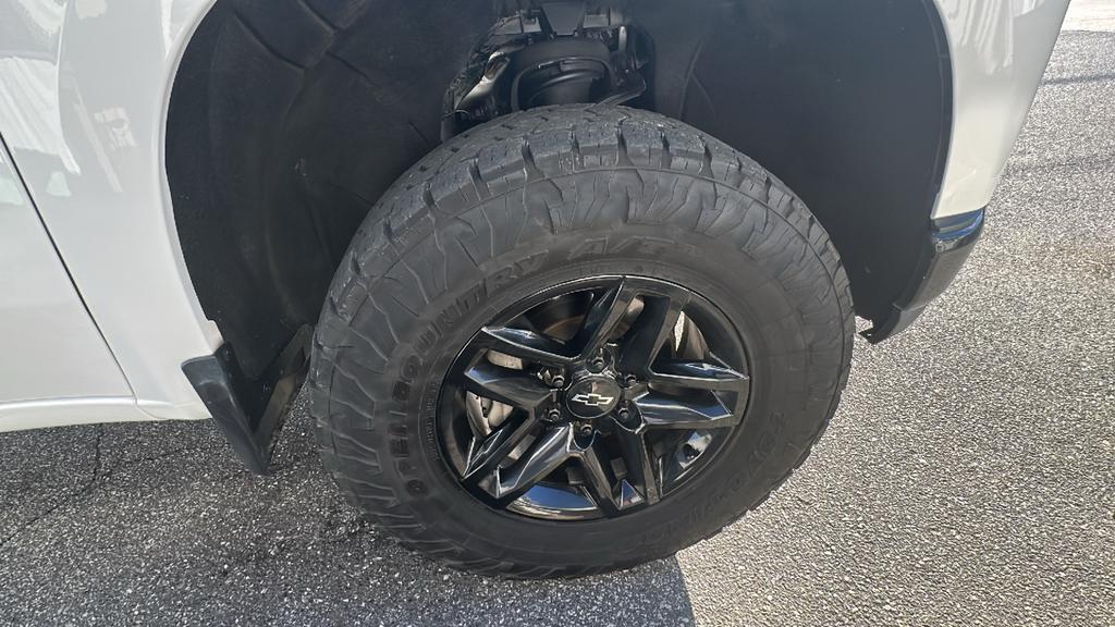 2019 Chevrolet Silverado - $24,900