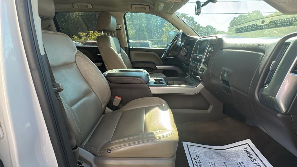 2015 Chevrolet Silverado - $20,900