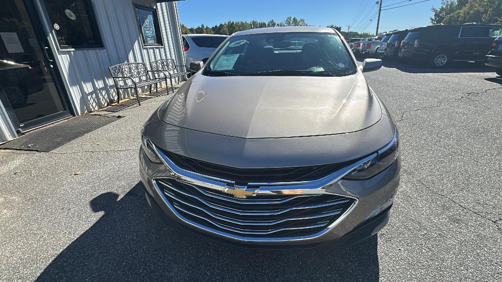 2025 Chevrolet Malibu - $20,900