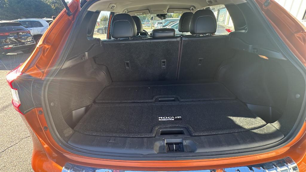 2022 Nissan Rogue - $17,900