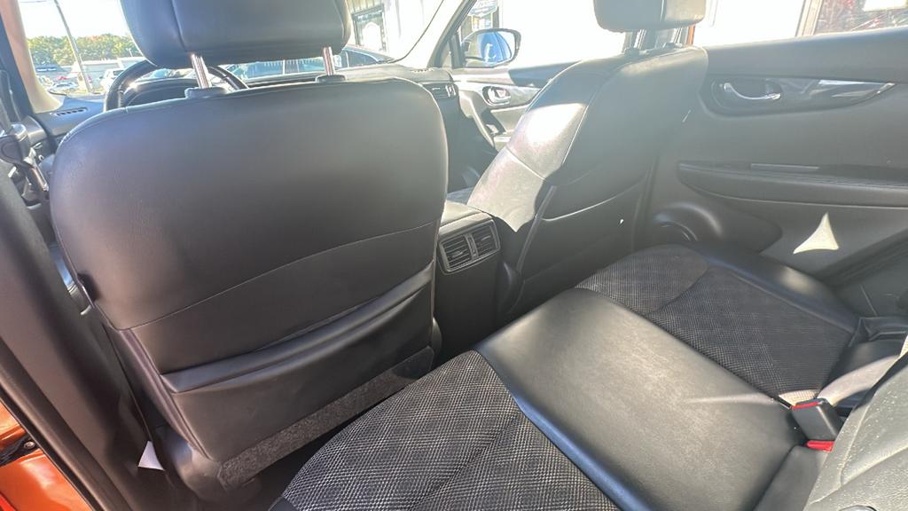 2022 Nissan Rogue - $17,900
