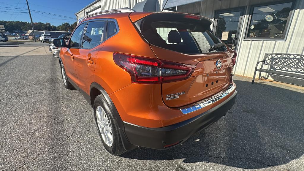 2022 Nissan Rogue - $17,900