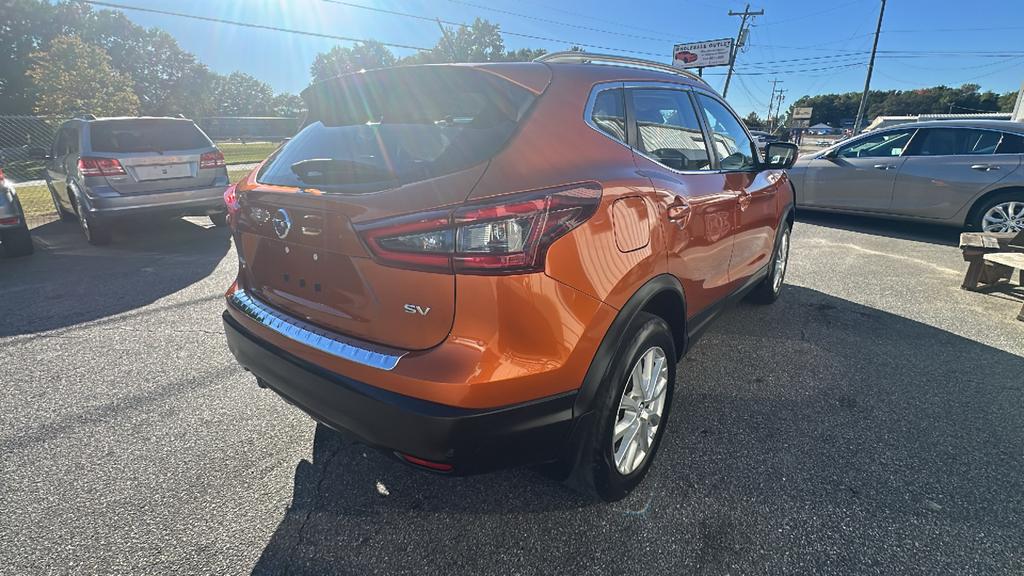2022 Nissan Rogue - $17,900