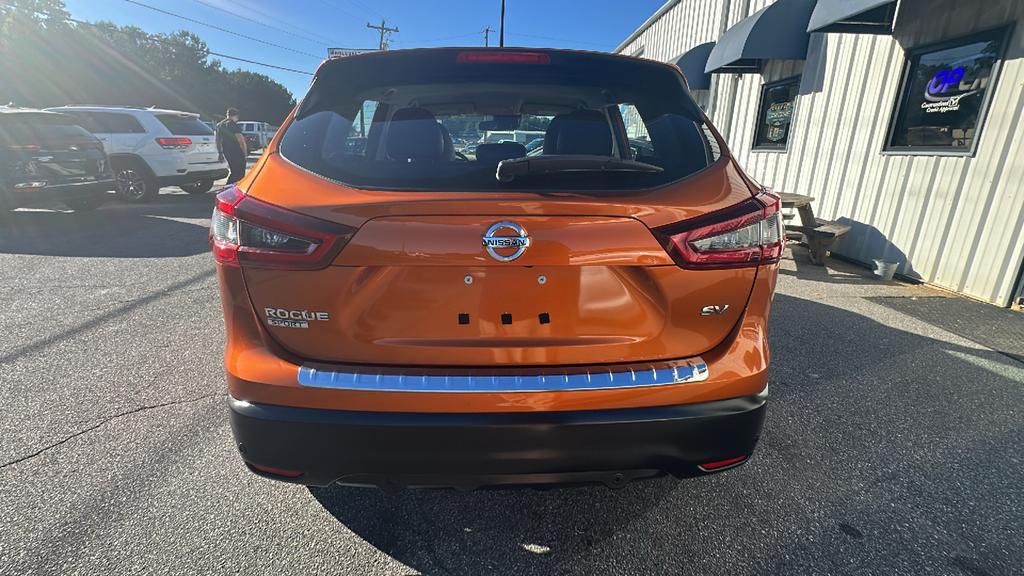 2022 Nissan Rogue - $17,900