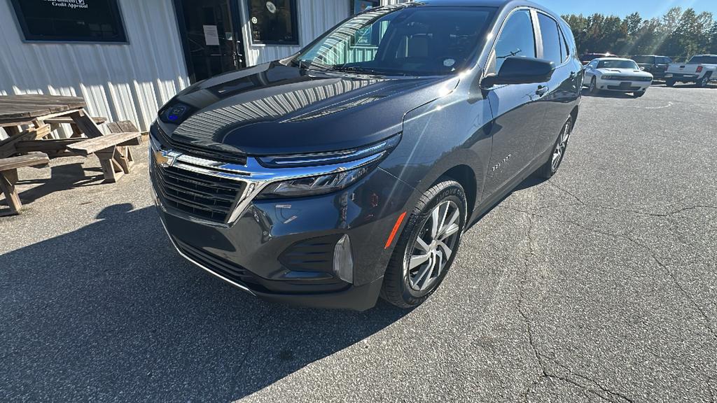 2022 Chevrolet Equinox - $17,900
