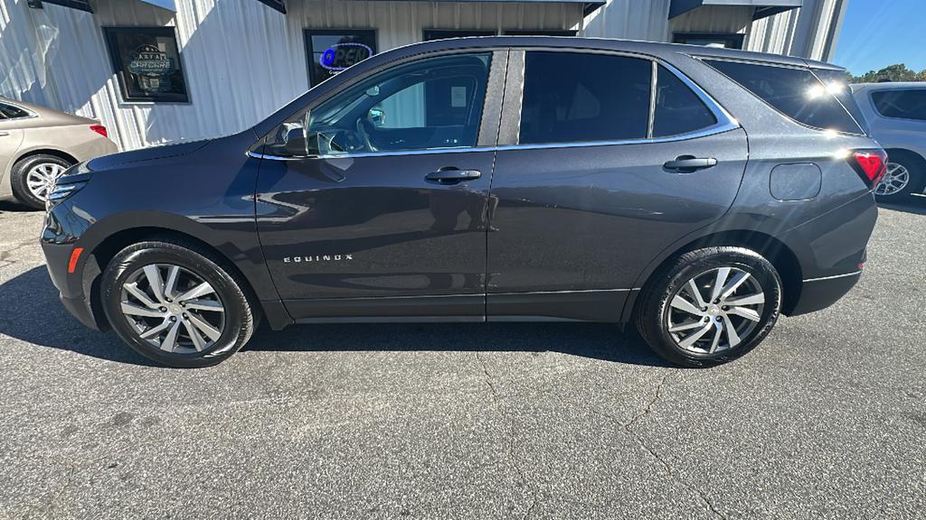 2022 Chevrolet Equinox - $17,900