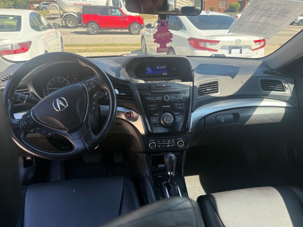 2017 Acura ILX