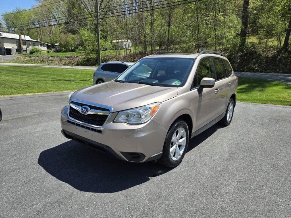 2015 Subaru Forester 2.5i Premium photo