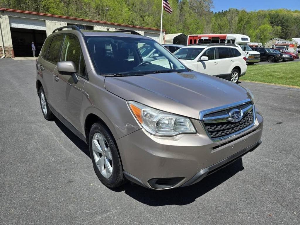 2015 Subaru Forester 2.5i Premium photo