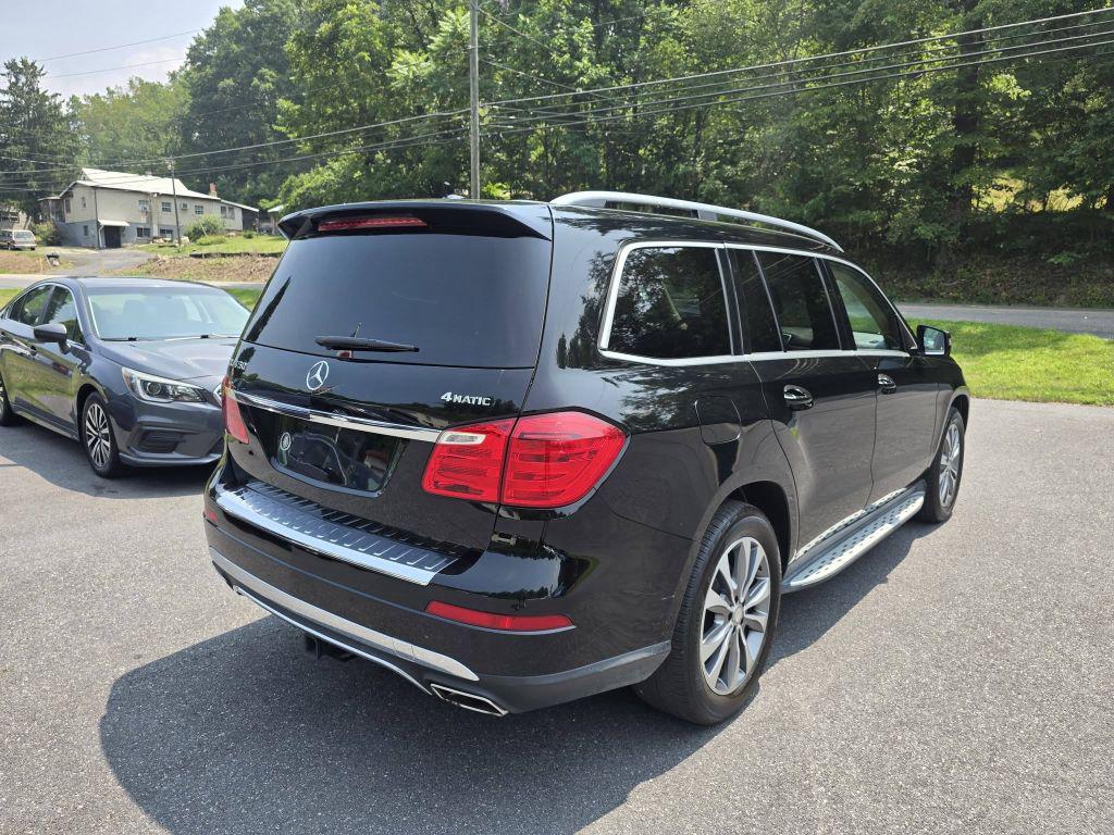2016 Mercedes-Benz GL-Class - $15,900