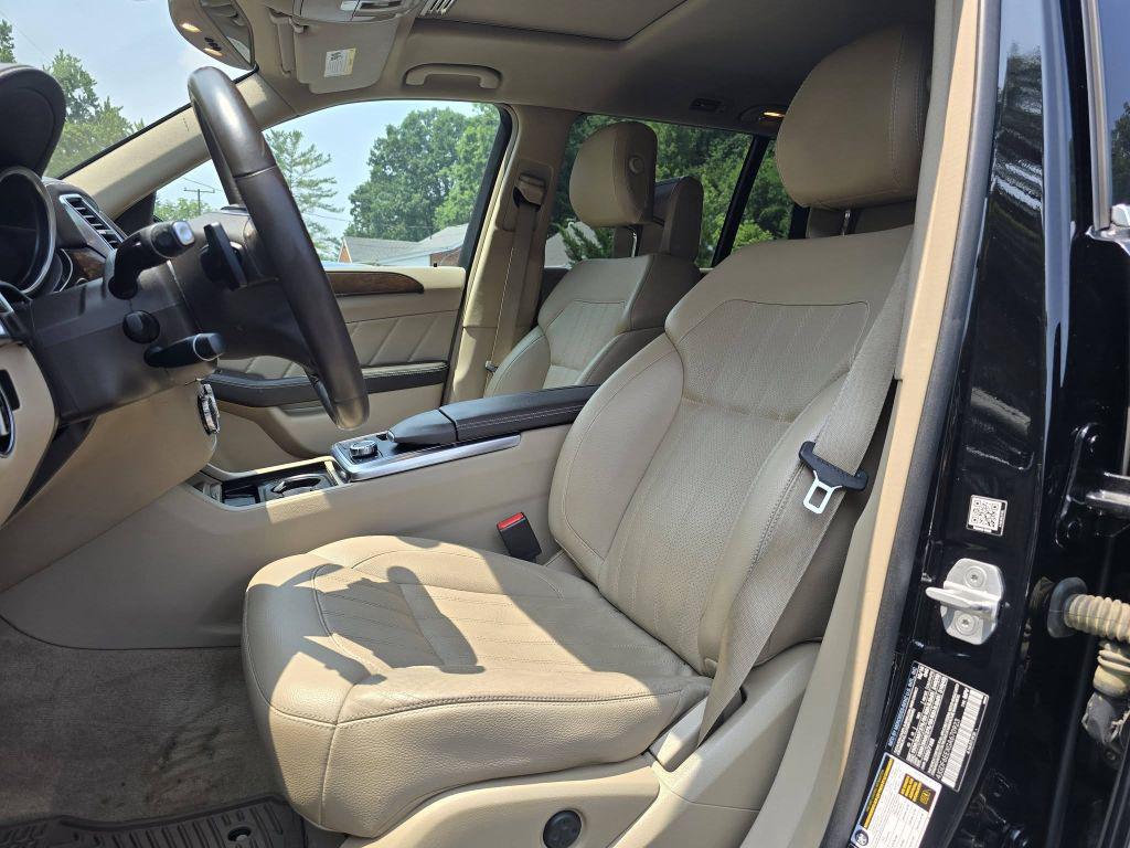 2016 Mercedes-Benz GL-Class - $15,900