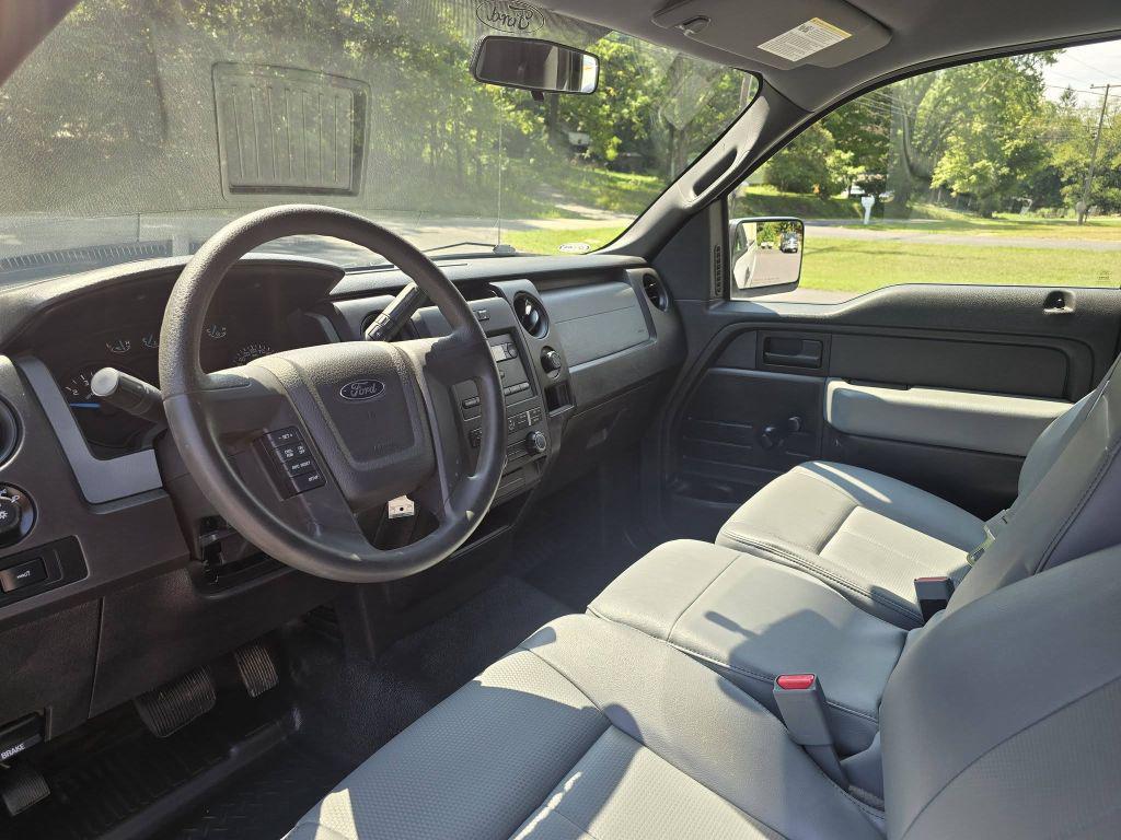 2014 Ford F-150 - $12,900
