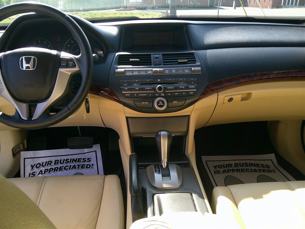 2010 Honda Accord Crosstour EX-L w/Navi photo