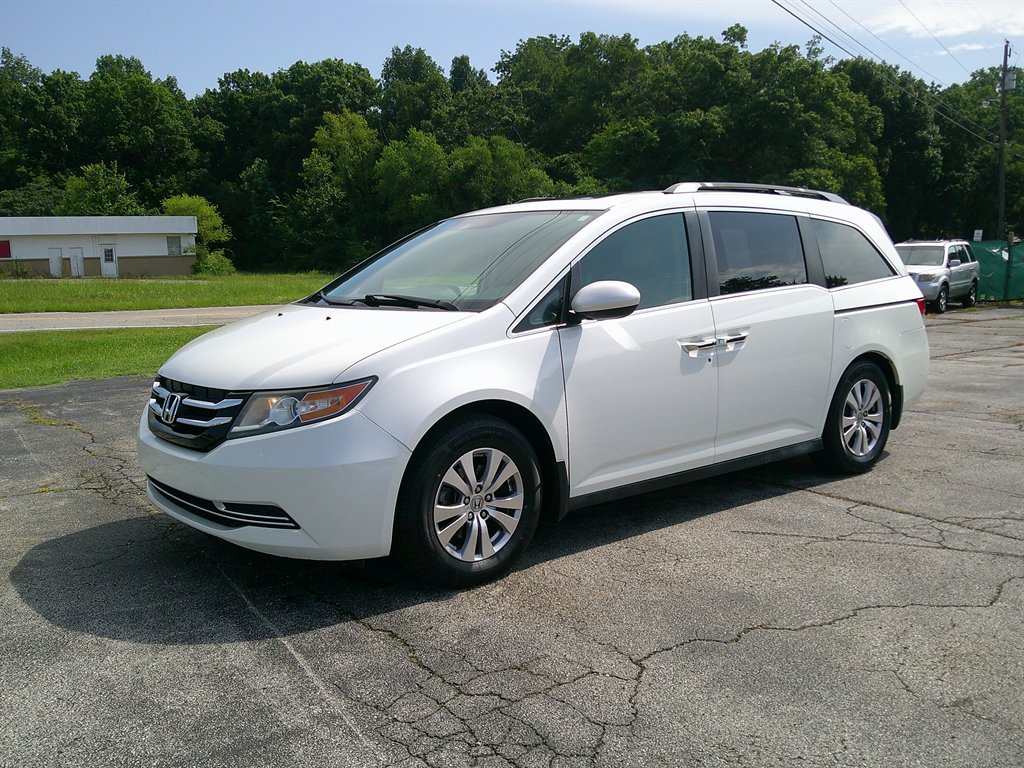 2014 Honda Odyssey - $14,995