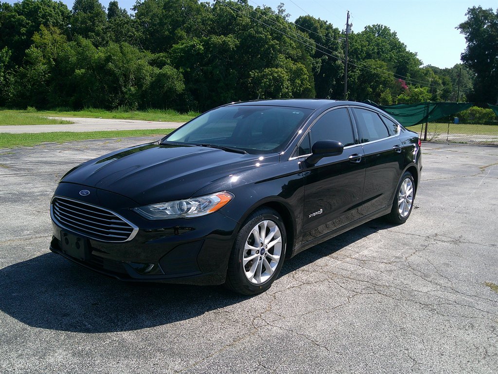 2019 Ford Fusion - $14,995