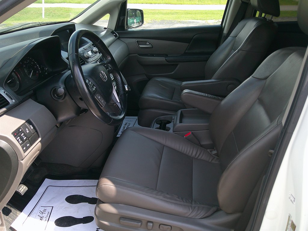 2013 Honda Odyssey - $14,995