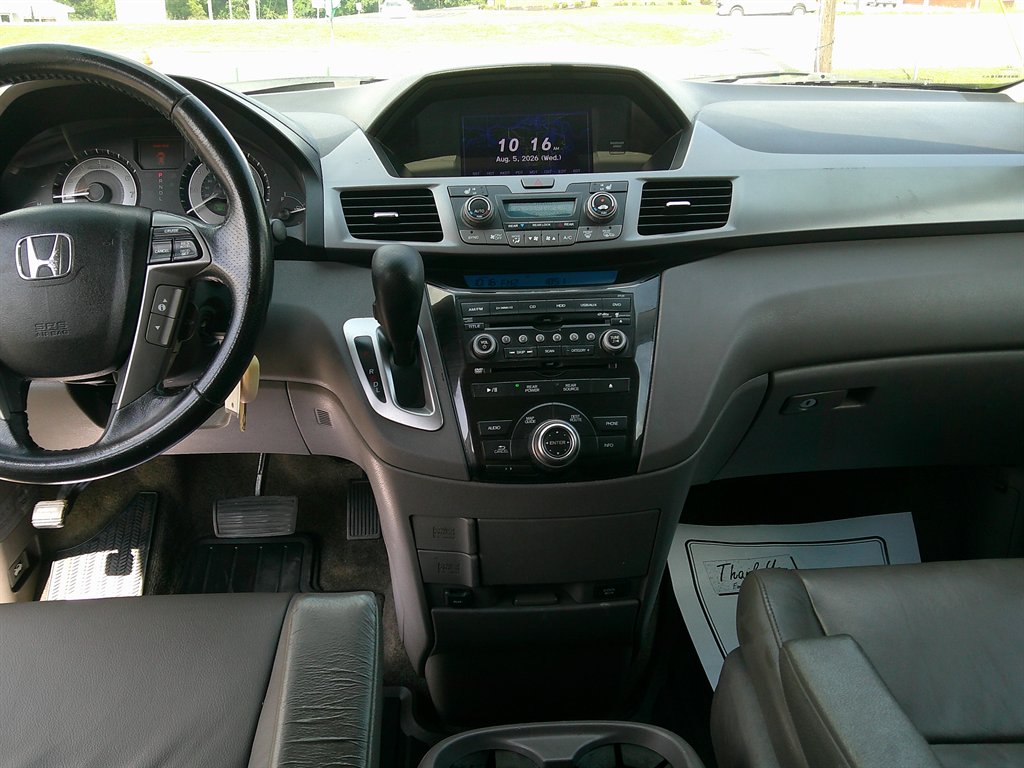2013 Honda Odyssey - $14,995