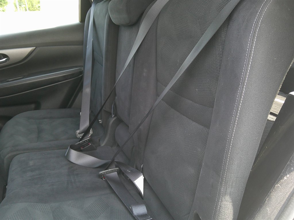 2016 Nissan Rogue - $14,995