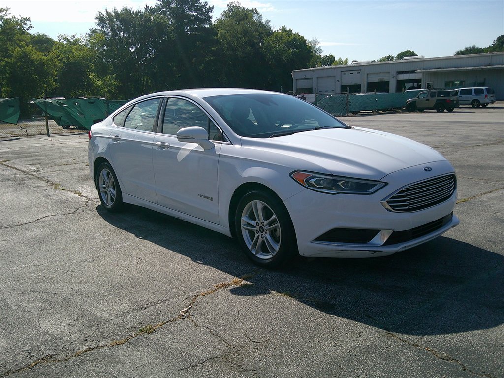 2018 Ford Fusion - $13,995