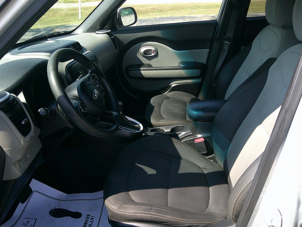 2016 Kia Soul - $13,995