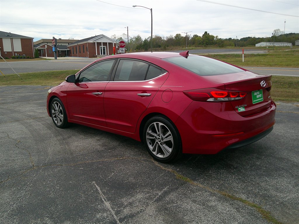 2017 Hyundai Elantra - $14,995