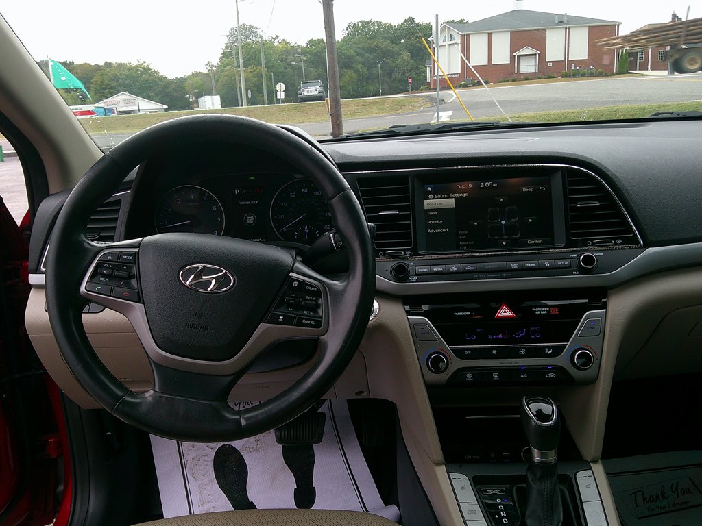2017 Hyundai Elantra - $14,995