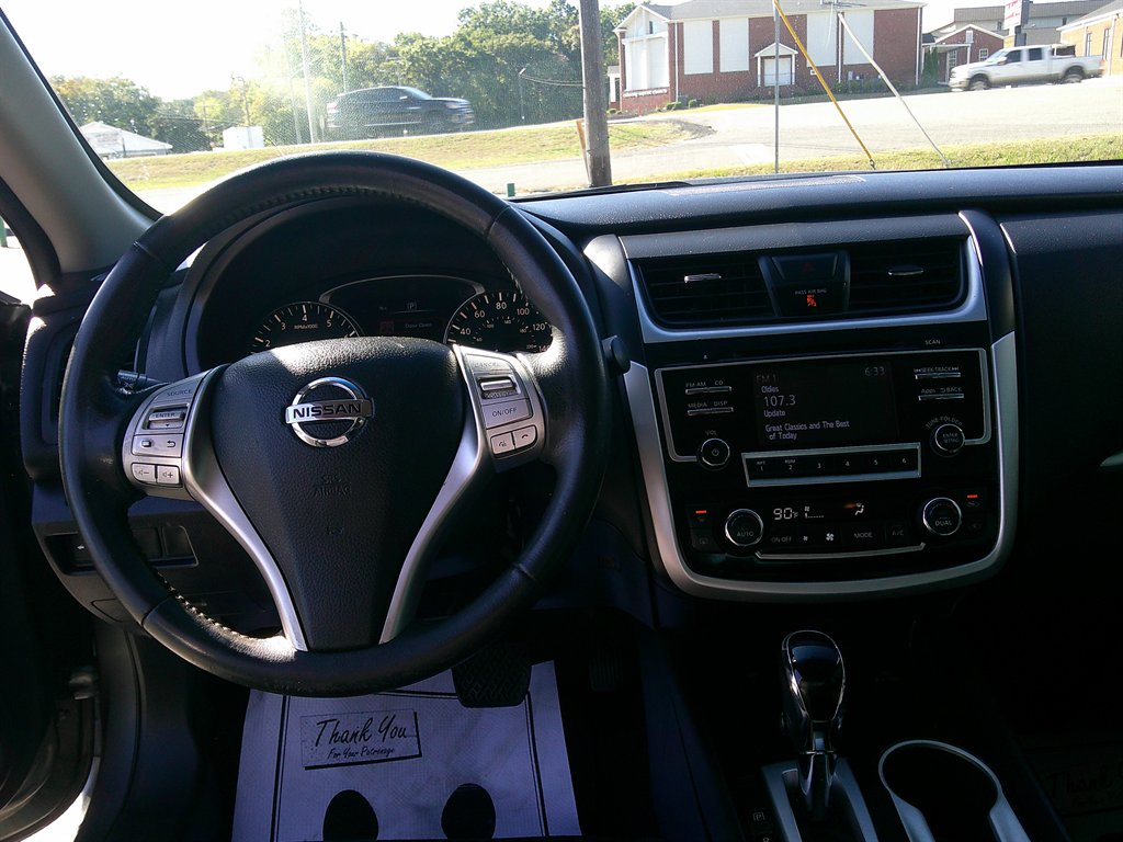 2018 Nissan Altima - $14,995