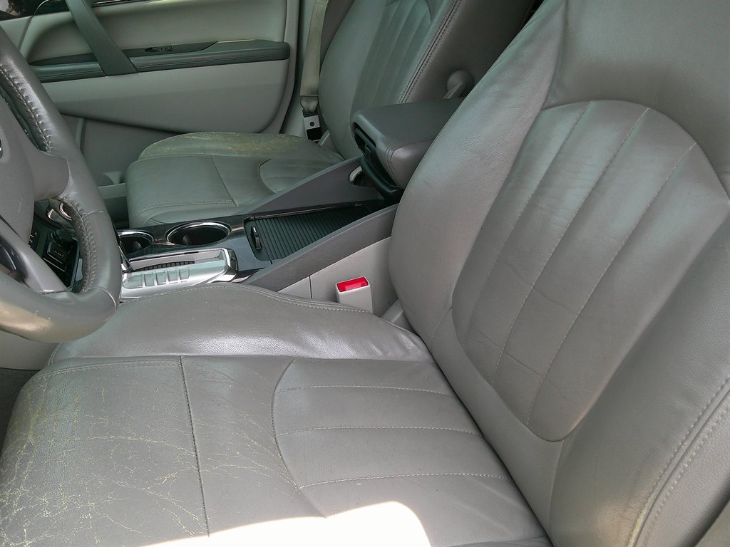 2016 Buick Enclave Convenience photo
