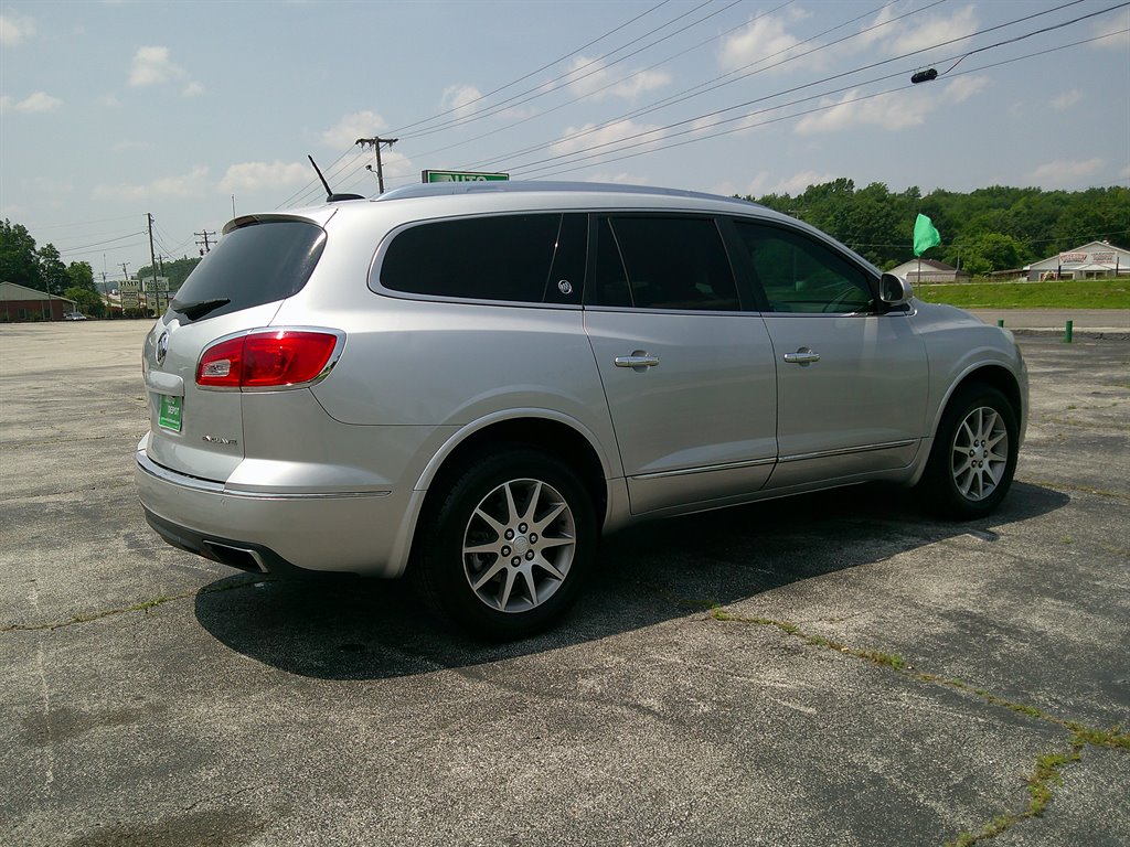 2016 Buick Enclave Convenience photo