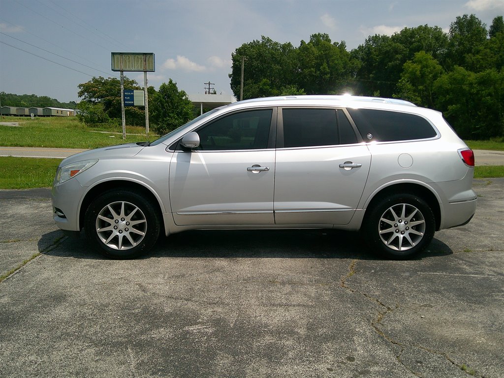 2016 Buick Enclave Convenience photo